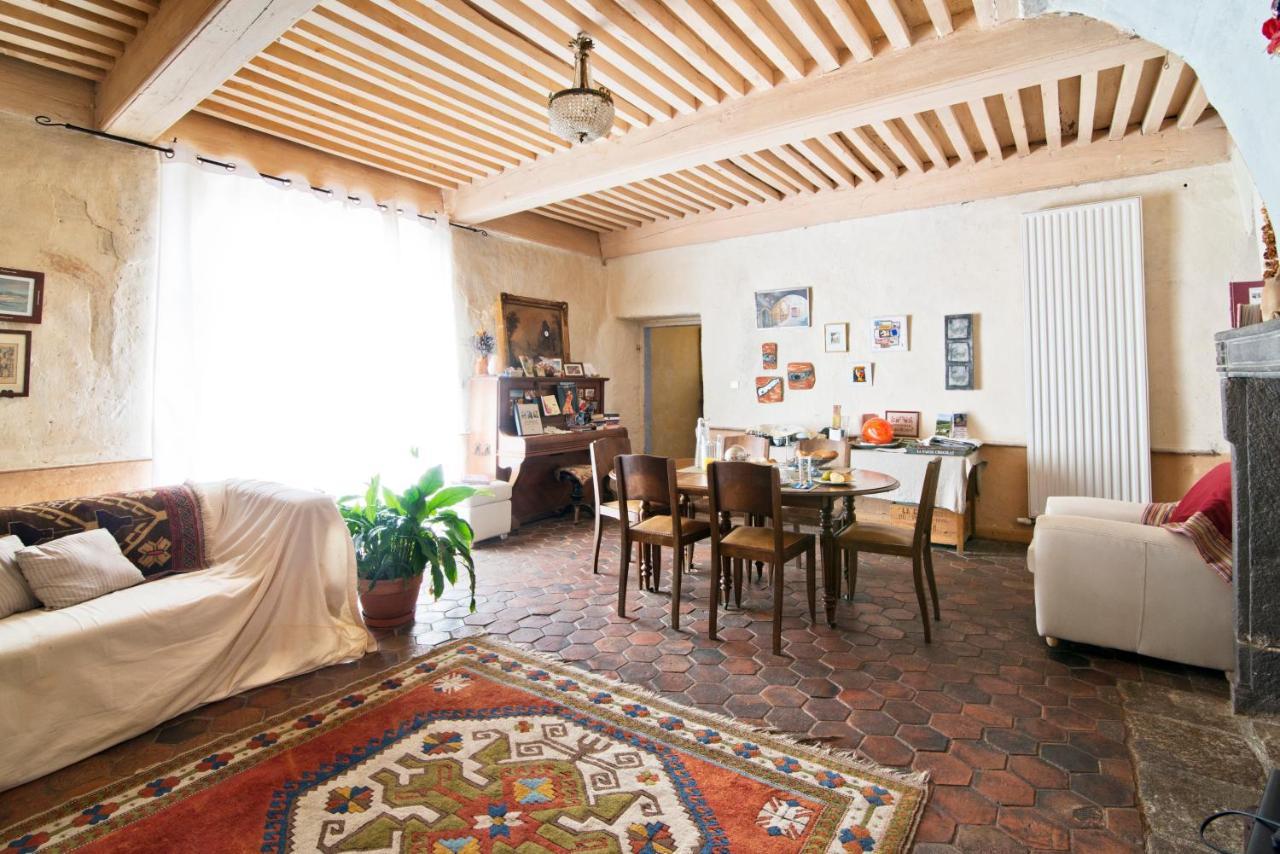 La Maison Des Archers Saint-Saturnin (Puy-de-Dome) Exterior foto