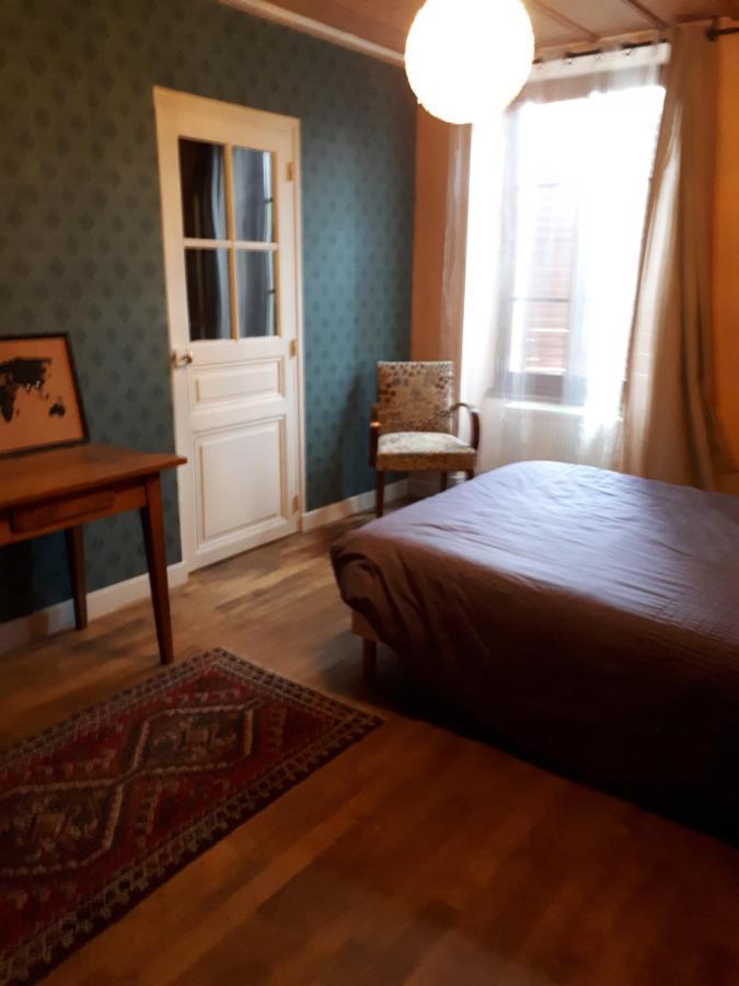 La Maison Des Archers Saint-Saturnin (Puy-de-Dome) Exterior foto