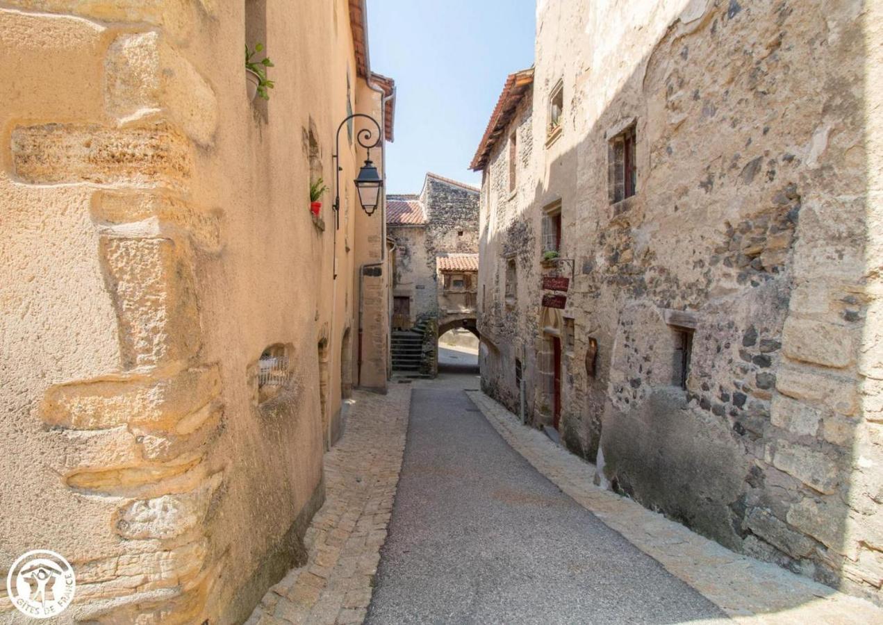 La Maison Des Archers Saint-Saturnin (Puy-de-Dome) Exterior foto