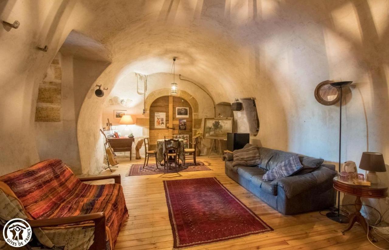 La Maison Des Archers Saint-Saturnin (Puy-de-Dome) Exterior foto